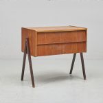1361 4556 CHEST OF DRAWERS